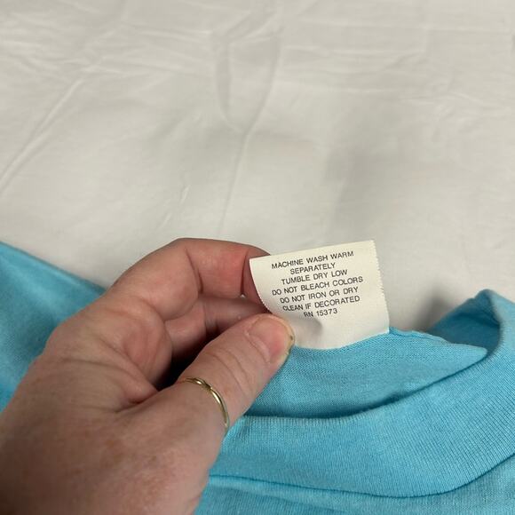 Vintage Cat Tee T-Shirt Size Small Single Stitch 80s Puff Paint New Orleans Tee - Picture 10 of 12